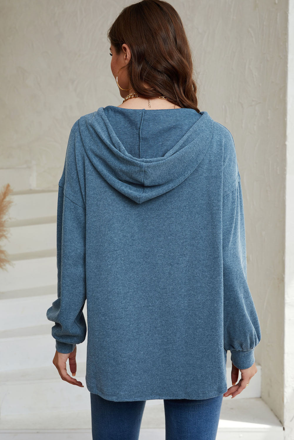 White Buttoned High and Low Hem Hoodie