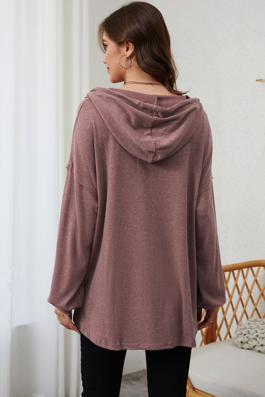 White Buttoned High and Low Hem Hoodie