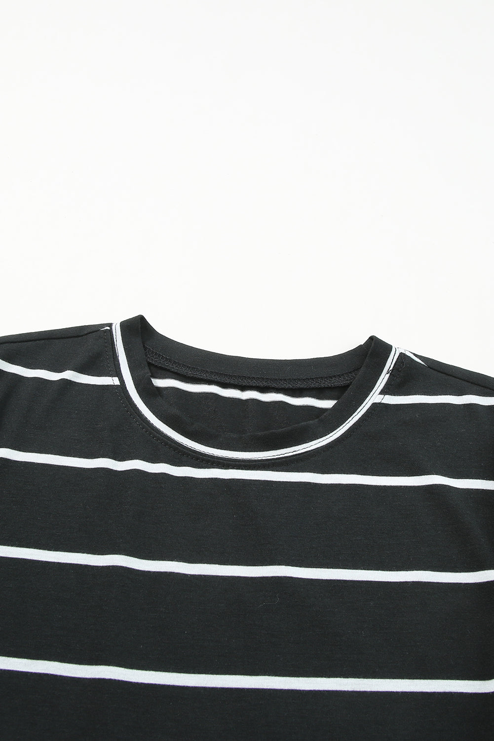 Black Round Neck Striped Print T-shirt